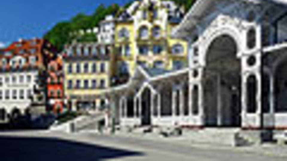 Карловы Вары (Фото: www.czechtourism.com) Карловы Вары (Фото: www.czechtourism.com)