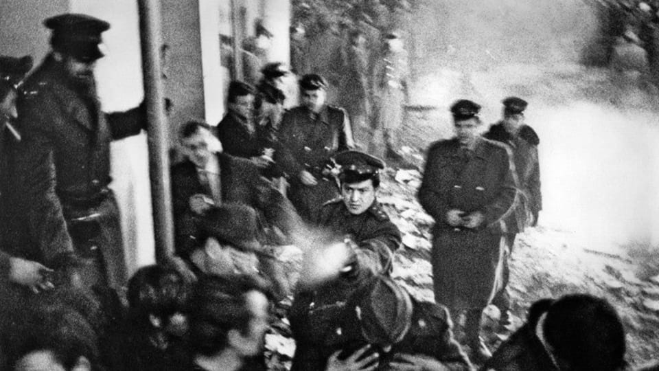 Фотография Пржемысла Гневковского, фото: выставка Sovětská invaze - srpen 1968 Фотография Пржемысла Гневковского, фото: выставка Sovětská invaze - srpen 1968
