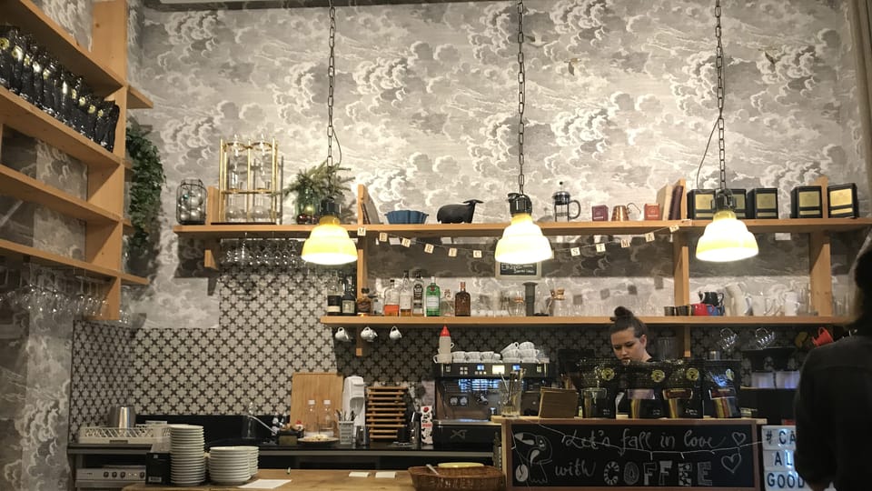 барная стойка кофейни La Boheme, фото: Ольга Васинкевич барная стойка кофейни La Boheme, фото: Ольга Васинкевич