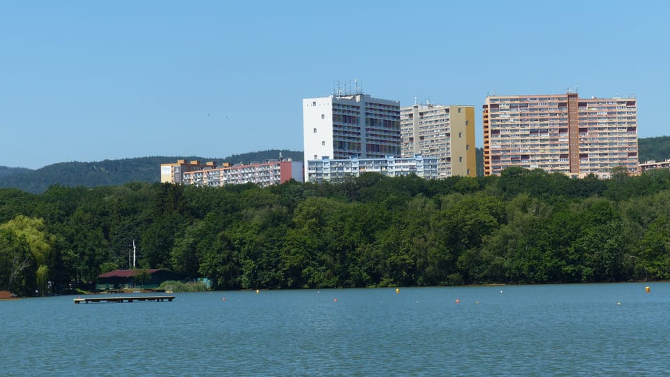 Каменцове озеро на окраине города Хомутов,  фото: Клара Стейскалова