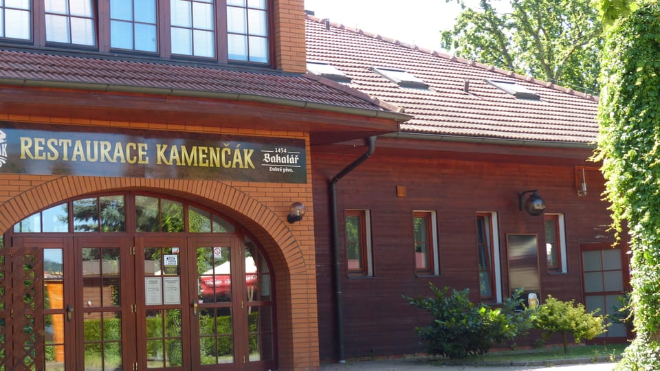 Ресторан на пляже, фото: Клара Стейскалова Ресторан на пляже, фото: Клара Стейскалова