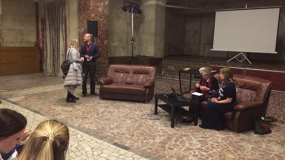 Беседа с Геленой Тршештиковой, Фото: Катерина Айзпурвит, Чешское радио - Радио Прага Беседа с Геленой Тршештиковой, Фото: Катерина Айзпурвит, Чешское радио - Радио Прага