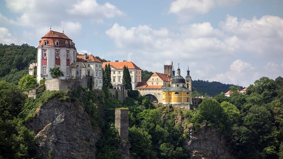 Замок Vranov nad Dyjí,  фото: Jerzy Strzelecki,  CC BY-SA 3.0