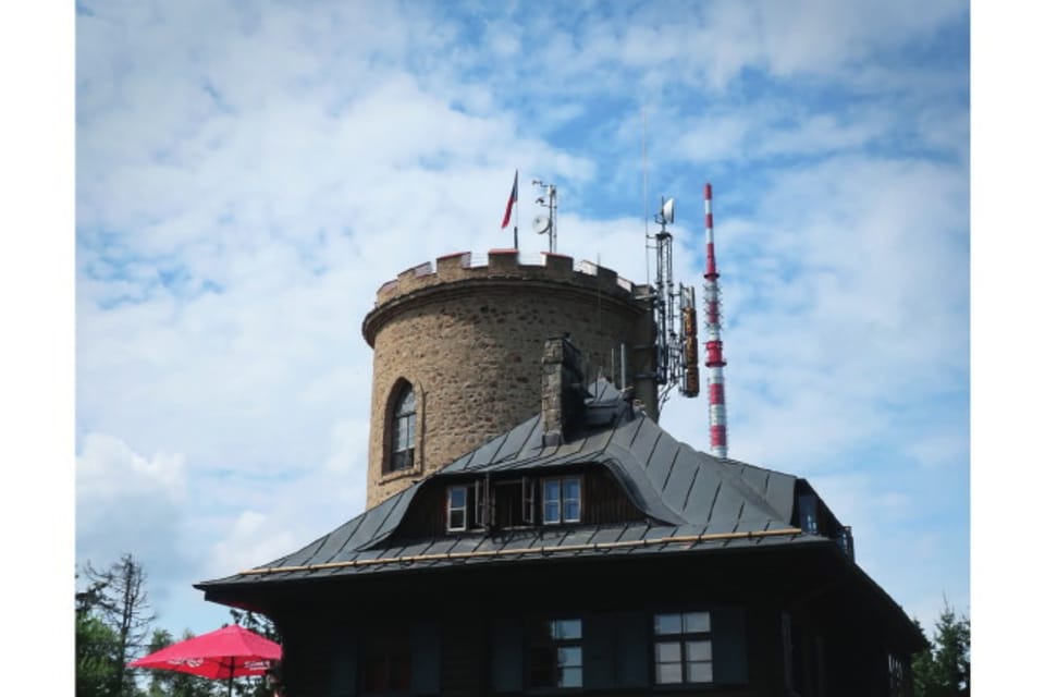 Смотровая башня Клеть в Бланском лесу – старейшая чешская обзорная башня  (1825 года постройки) | Фото: Štěpánka Budková,  Radio Prague International