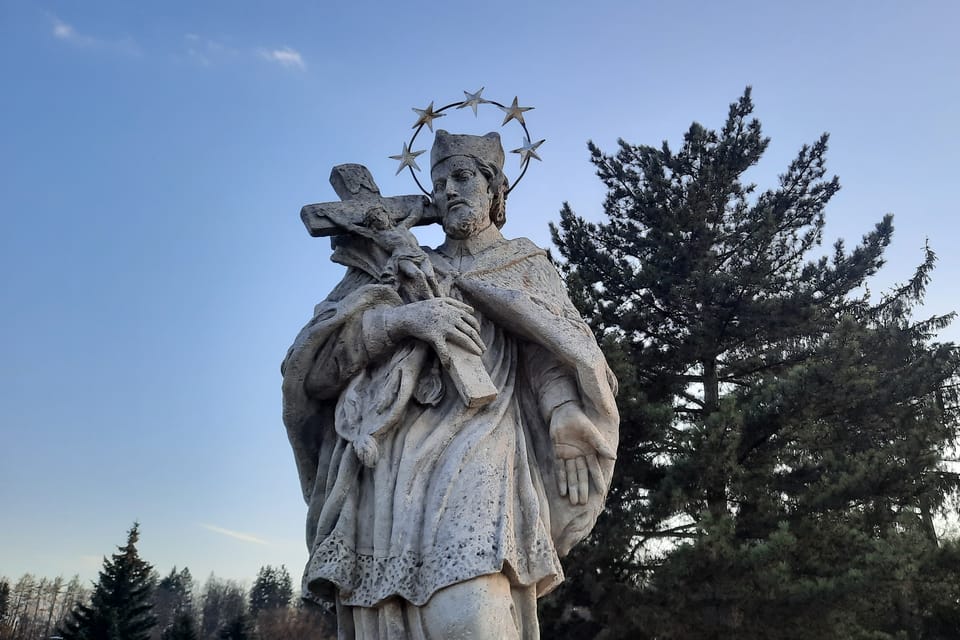Ян Непомуцкий, Йиндржихув Градец | Фото: Markéta Kachlíková, Radio Prague International Ян Непомуцкий, Йиндржихув Градец | Фото: Markéta Kachlíková, Radio Prague International