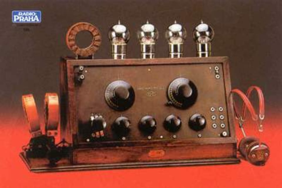 Четырехламповый радиоприемник на батарейках,  фирма Zenit,  Чехословакия,  1924-1926
