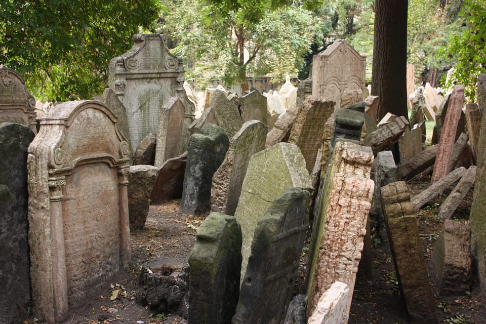 Старое еврейское кладбище,  фото: Штепанка Будкова