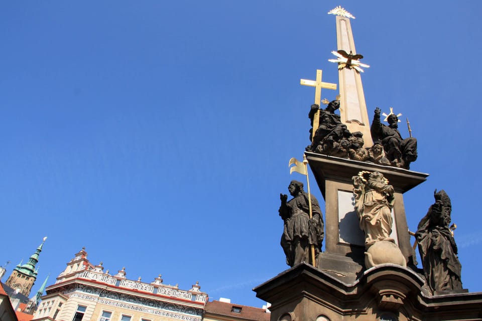 Святой Вацлав представлен,  как один из пяти чешских покровителей | Фото: Barbora Němcová,  Radio Prague International