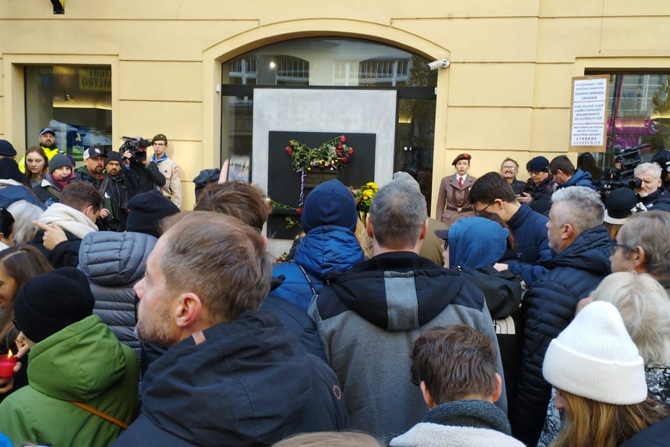17 ноября 2023 года на улицах Праги | Фото: Igor Budykin, Radio Prague International 17 ноября 2023 года на улицах Праги | Фото: Igor Budykin, Radio Prague International